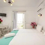 Daire Lygdamis Downtown 3 Star Naxos City