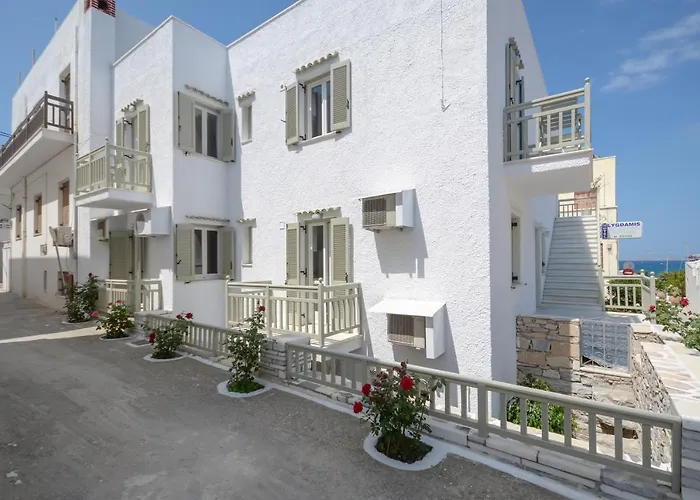 Lygdamis Downtown 3 Star Naxos City