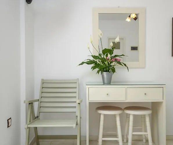 Lygdamis Downtown 3 Star *