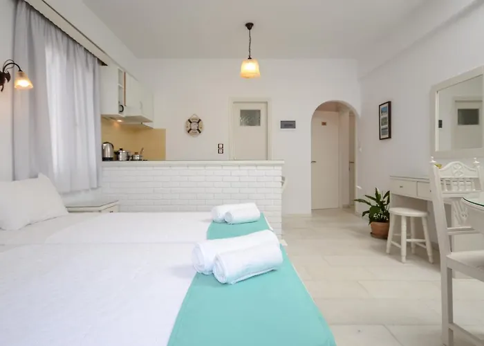 Lygdamis Downtown 3 Star * Naxos City