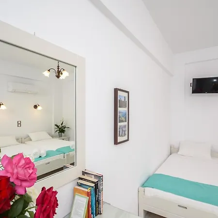 Lygdamis Downtown 3 Star Naxos City