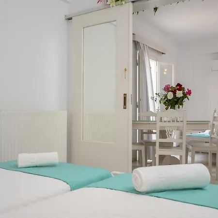 Lygdamis Downtown 3 Star Naxos City