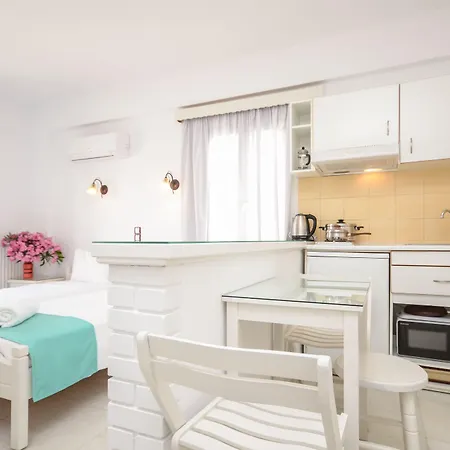 Lygdamis Downtown 3 Star Апартаменты *