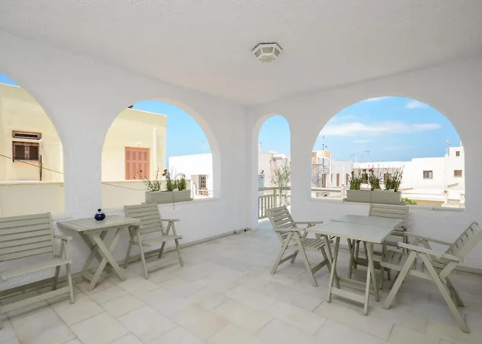 Lygdamis Downtown 3 Star