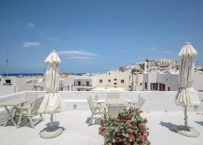 דירה Lygdamis Downtown 3 Star