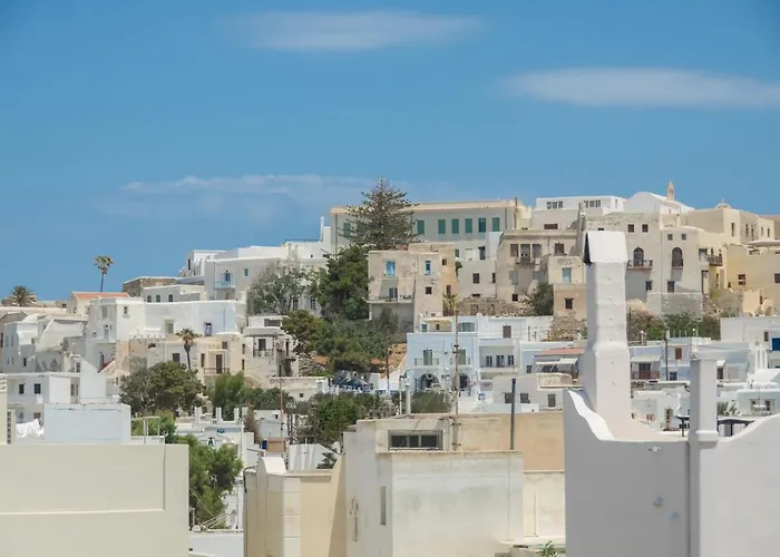 Lygdamis Downtown 3 Star דירה *