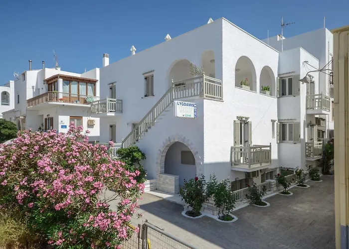 Lygdamis Downtown 3 Star * Naxos City