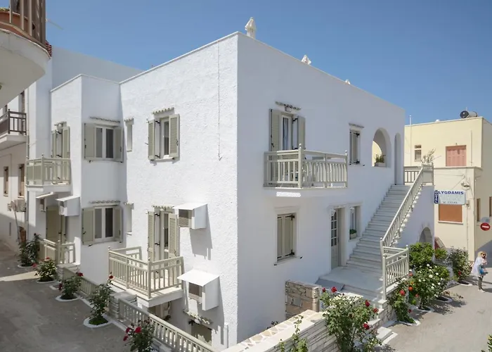 Lygdamis Downtown 3 Star דירה *