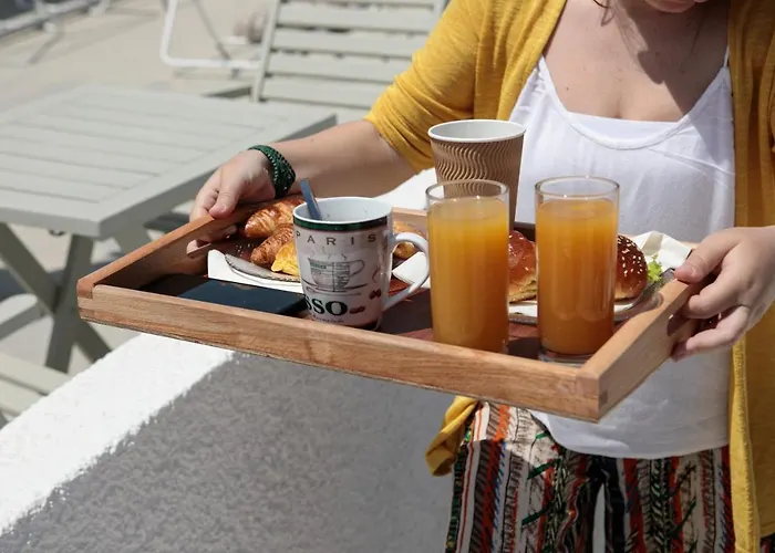 דירה Lygdamis Downtown 3 Star *